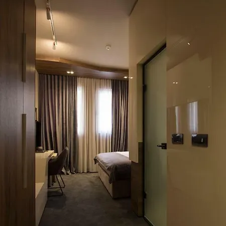 Boutique 25h By Eva 018 3* Ni