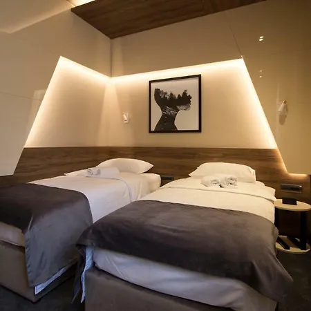 Boutique 25h By Eva 018 Hotel 3*