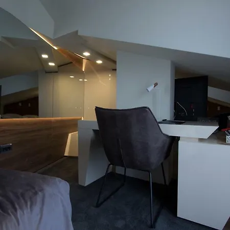 Hotel Boutique 25h By Eva 018 3*