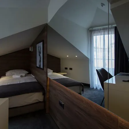 Boutique 25h By Eva 018 Ni