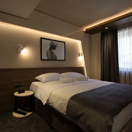 Hotel Boutique 25h By Eva 018 Nis