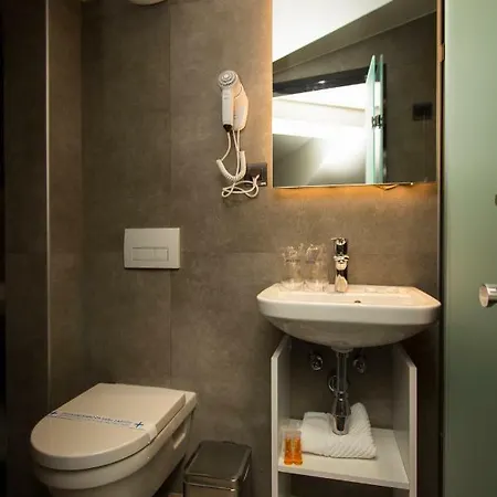 Hotel Boutique 25h By Eva 018 Ni